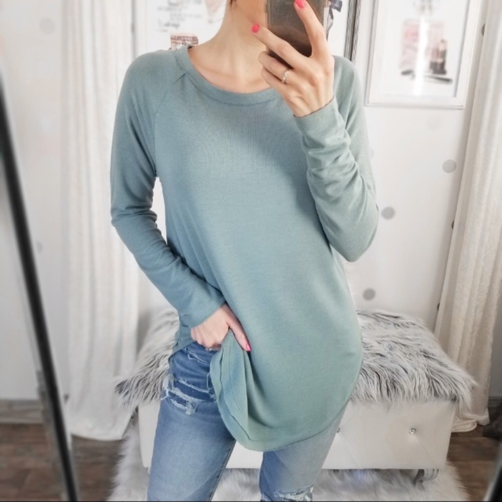 Solid Basic Long Sleeve - image 1